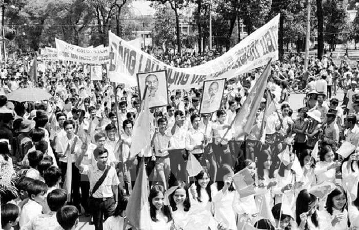 30/4/1975 diễn ra những sự kiện lịch sử nào?