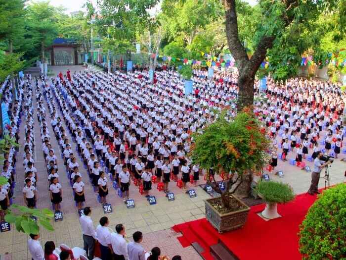 Ý nghĩa ngày khai giảng 5/9 đối với học sinh, giáo viên và phụ huynh
